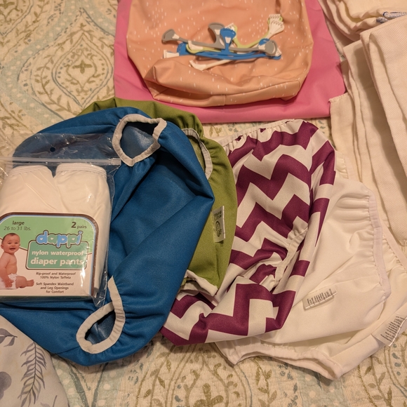 Prefold Diaper Set - Picture 4 of 4